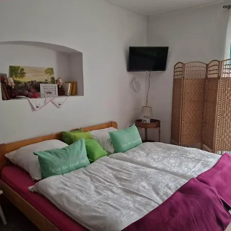 Duna-lak Vendeghaz شقة Apostag