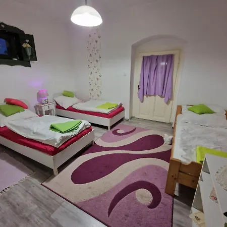 Duna-lak Vendeghaz شقة Apostag