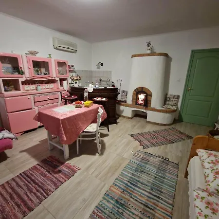 شقة Duna-lak Vendeghaz