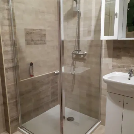 Duna-lak Vendeghaz *